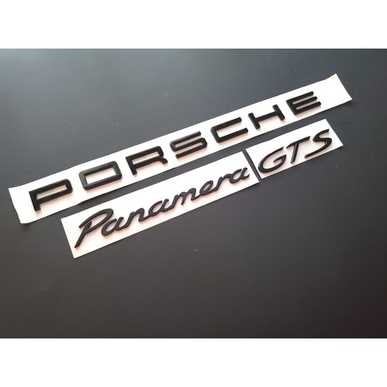 PORSCHE Panamera GTS Emblem