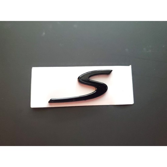 Black S Emblem (Porsche)